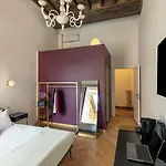 Residenza Il Vicolo By Hili 4*